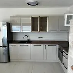 בית נופש Seaview Summer With Private Pool & Garden רטינה