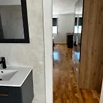펜션 Seaview Summer With Private Pool & Garden *
