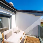 Seaview Summer With Private Pool & Garden רטינה