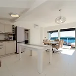 Seaview Summer With Private Pool & Garden * רטינה