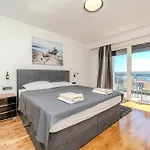 Seaview Summer With Private Pool & Garden *
