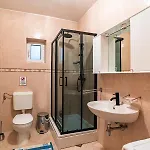 Tatil Evi Seaview Summer With Private Pool & Garden