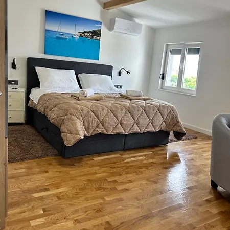Seaview Summer With Private Pool & Garden Tatil Evi