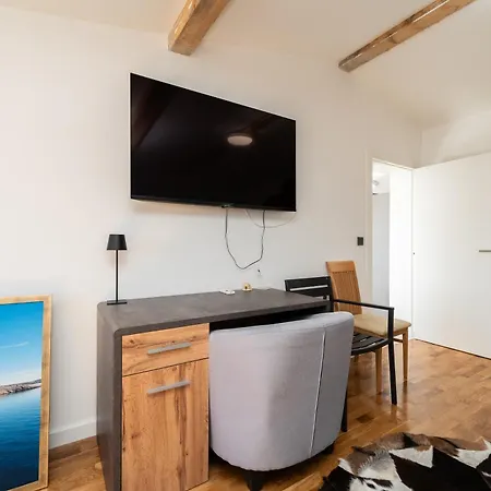 Сasa de vacaciones Seaview Summer With Private Pool & Garden